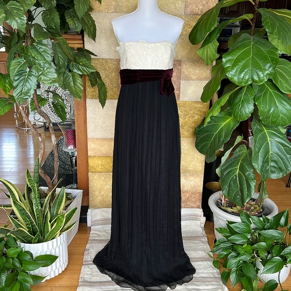 Laundry By Shelli Segal Women’s Strapless Lace Empire Waist Maxi Dress, Size 8 - Picture 1 of 8